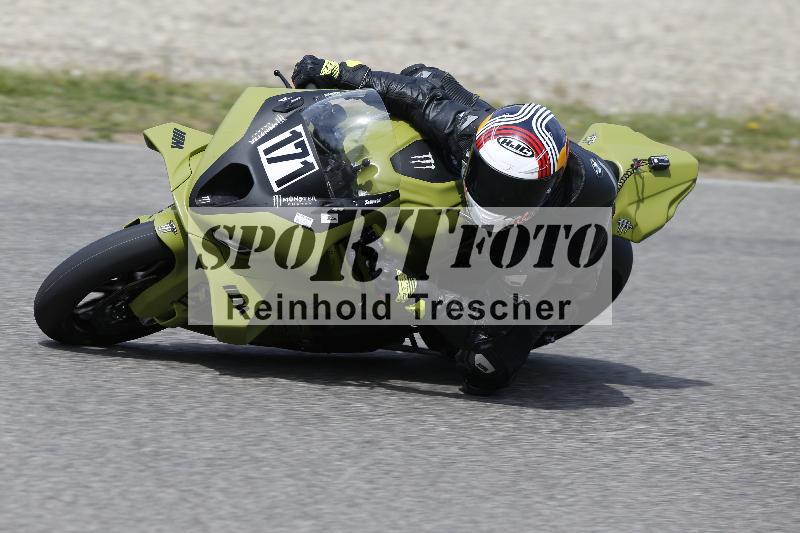 /10 20.04.2026  Pluess Moto Sport ADR/Freies Fahren/171